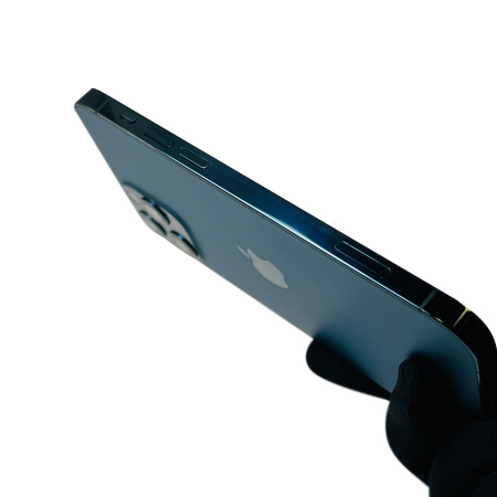 iPhone 12 Pro б/у Состояние "Удовлетворительный"